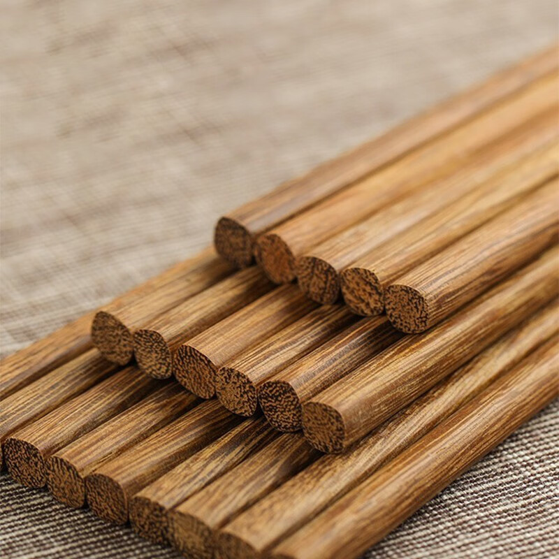 Chicken Wings Wooden Chopsticks Household and Household suit High-grade Wooden Japanese-style Solid Wood Non-lacquer Non-wax Non-slip Wooden Chopsticks Chicken Wings Wooden Chopsticks Household and Household suit High-grade Wooden Japanese-style Solid Wood Non-lacquer Non-wax Non-slip Wooden Chopsticks
