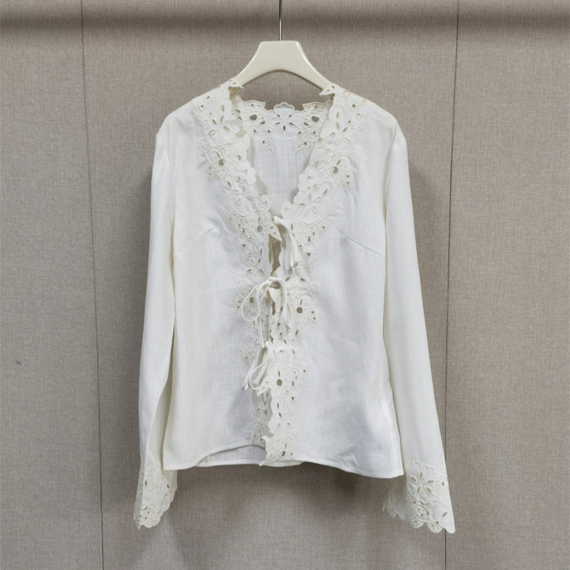 フランス式の大衆25春夏のシルクの亜麻の刺繍のvネックのひものシャツはひもを引いて腰の半ズボンのスーツを緩めます。|undefined