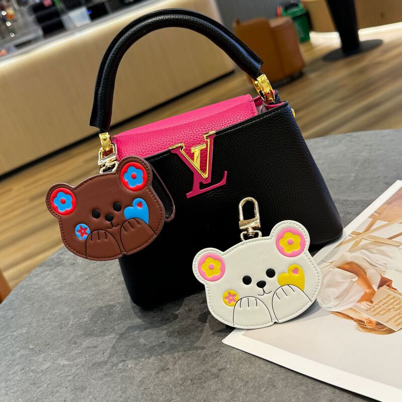 L * V 新しい老眼柴犬子犬頬小熊 airpods ヘッドフォンバッグペンダント Apple ヘッドフォンシェル卸売|undefined