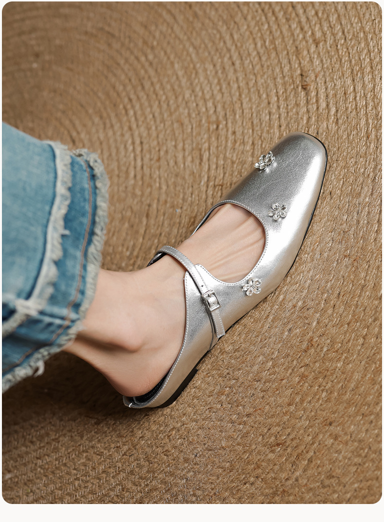 Sandal mule nữ gót thấp mũi kín đính đá pha lê màu rượu vang đỏ — Rượu vang đỏ chi tiết 15