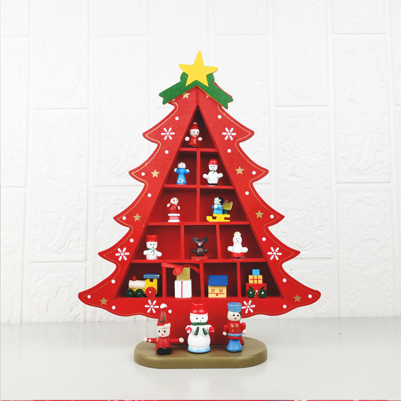 クリスマスの木製の格子の人形のクリスマスツリーdiyは家のデスクトップの置物のテーブルの装飾用品をつづり合わせます。|undefined