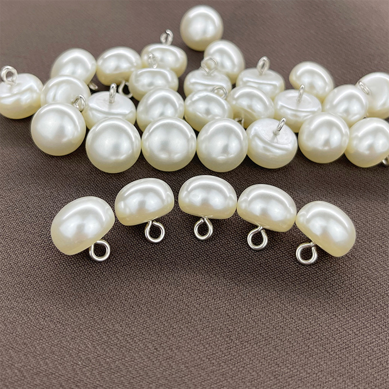 源头工厂现货半圆蘑菇纽扣手缝有脚衬衫袖扣服装高脚馒头珍珠纽扣