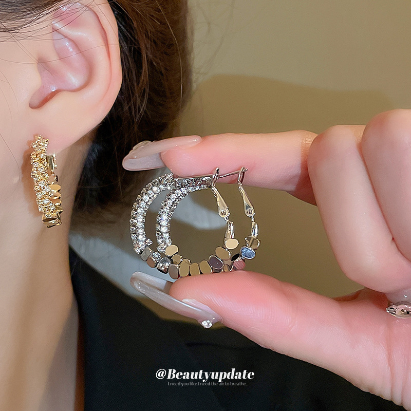 Aguja de plata circón roto círculo de plata pendientes europeos y americanos nicho diseño sentido pendientes elegante luz lujo moda alto sentido pendientes