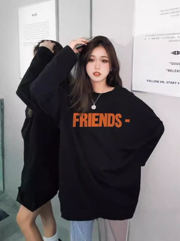 Vlone Crewneck Sweatshirt, Same Style as Wang Yibo, Friends Large V Lip Print Colorful Oil Painting Crewneck Sweatshirt