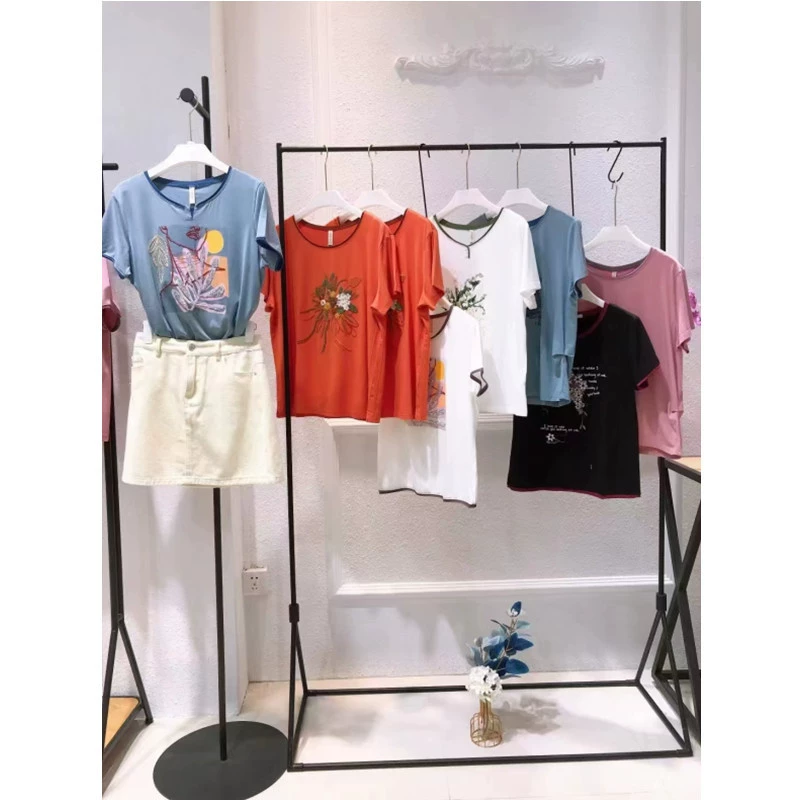 Yi Zhi Manor Sister бренд Biying Biying футболка 22 летнего нового повседневного с короткими рукавами бренд скидка для женской одежды