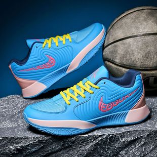 ���Q����Ʒ�|Ī�m�ض����@����ЬJA����͎���ɫ͸�����������Ь