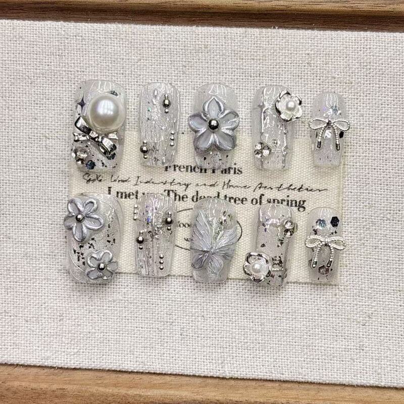 White Pearl Flower Design, High-Quality, Light Luxury, Original Design, Short Almond-Shaped, Pure Handmade Wearable Nails White Pearl Flower Design, High-Quality, Light Luxury, Original Design, Short Almond-Shaped, Pure Handmade Wearable Nails