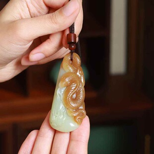 Jade Crafts Natural Xinjiang Hetian Jade Qimei Sugar Material Old Material Pretty Sugar Color Zodiac Snake Pendant for Men and Women with Certificate