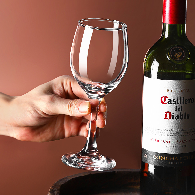 Conjunto de tazas de vino de estilo europeo, tazas de vino creativas, 6 tazas de vino, 2 utensilios de vino para el hogar image 2