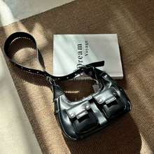 �߼��оW�t����Ů��2023�¿�C܇�L�μ�Ҹ�°�С���OӋб����°�