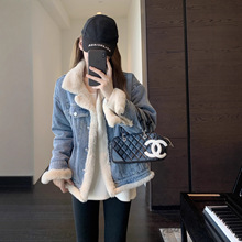 朵妮DN ◆氛围感 加绒加厚保暖毛毛拼接牛仔外套女上衣秋冬2025新