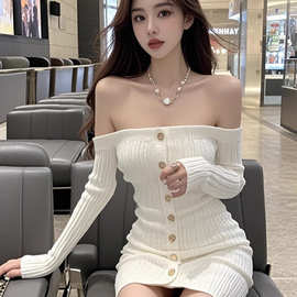 DLGT5670纯欲风白色一字肩针织连衣裙女高级感轻奢名媛性感包臀裙
