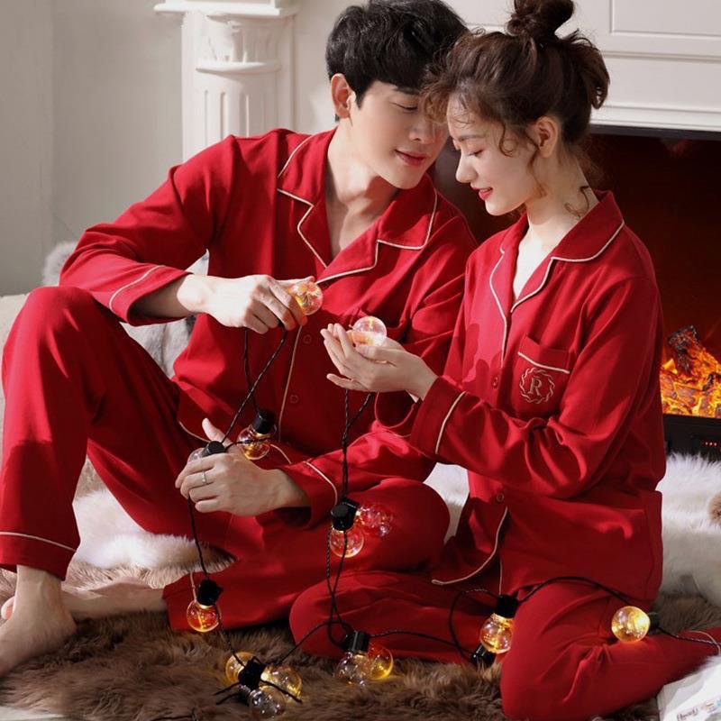 Pajamas de pareja primavera y otoño algodón de manga larga 2024 nuevo un hombre y una mujer coreano conjunto de ropa de casa