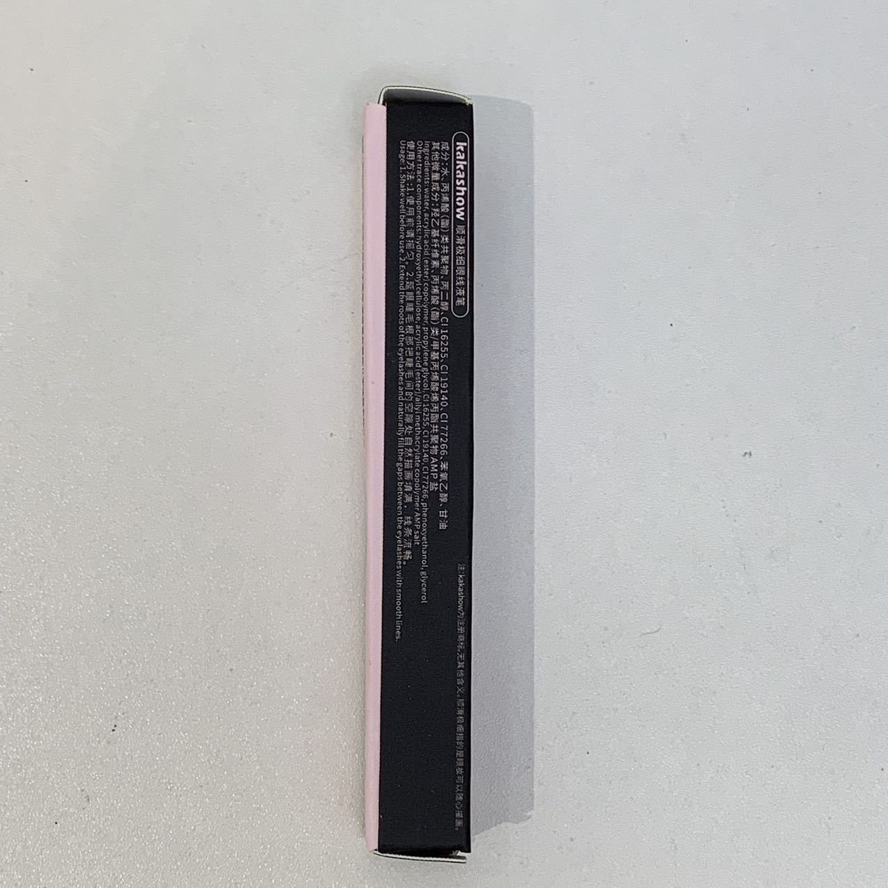 kakashow Smooth Ultra-fine eyeliner Liquid is smooth, waterproof, sweat-proof and does not smudge. It is suitable for beginners to naturally lower their eyelashes Application Scenario