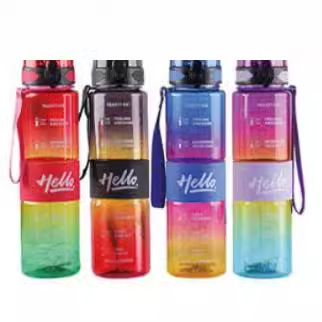 Taza de agua deportiva de plástico de gran capacidad, diseño moderno simple esmerilado, para estudiantes de moda, venta al por mayor.