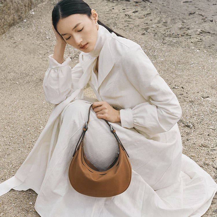 New Hot-Selling Cross-Border Vegetable Tanned Leather Crescent Hobo Bag Retro Genuine Leather Shoulder Underarm Bag Women's Versatile Crossbody Bag - Thumbnail 4