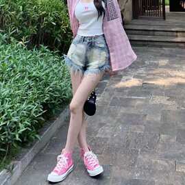 辣妹高腰毛边牛仔短裤女夏季新款复古设计感显瘦a字阔腿热裤子潮