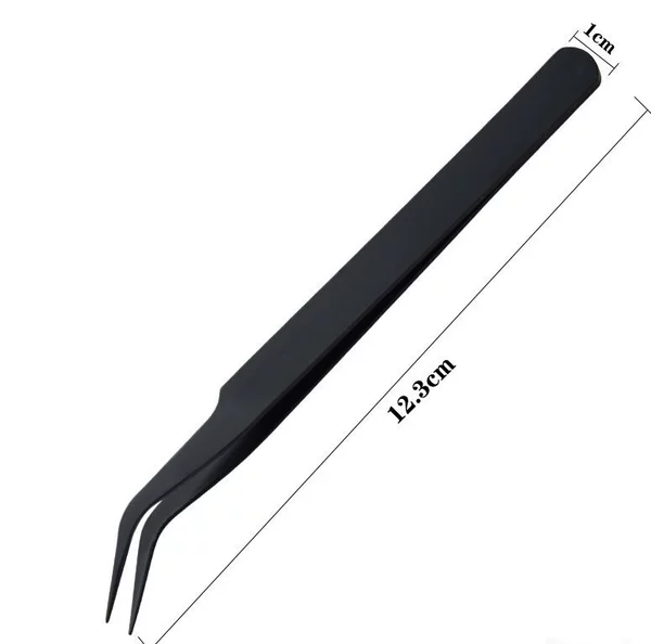 A gold feather tweezer