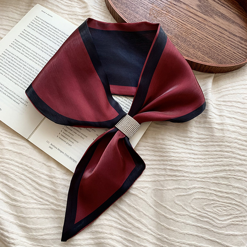 Pañuelo de seda, sentido de alta calidad, primavera y verano, nuevo temperamento, bufanda decorativa profesional, bufanda de oreja perforada perezosa con incrustaciones de diamantes finos