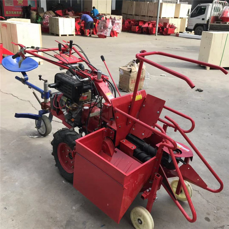 小型單行玉米收獲機(jī) (22).jpg