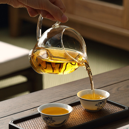 Moral Workshop Fair Cup Thick Glass Japanese Style Tea Cup Tea Ceremony Accessories Tea Infuser Gongfu Tea Set Tea Divider Wholesale