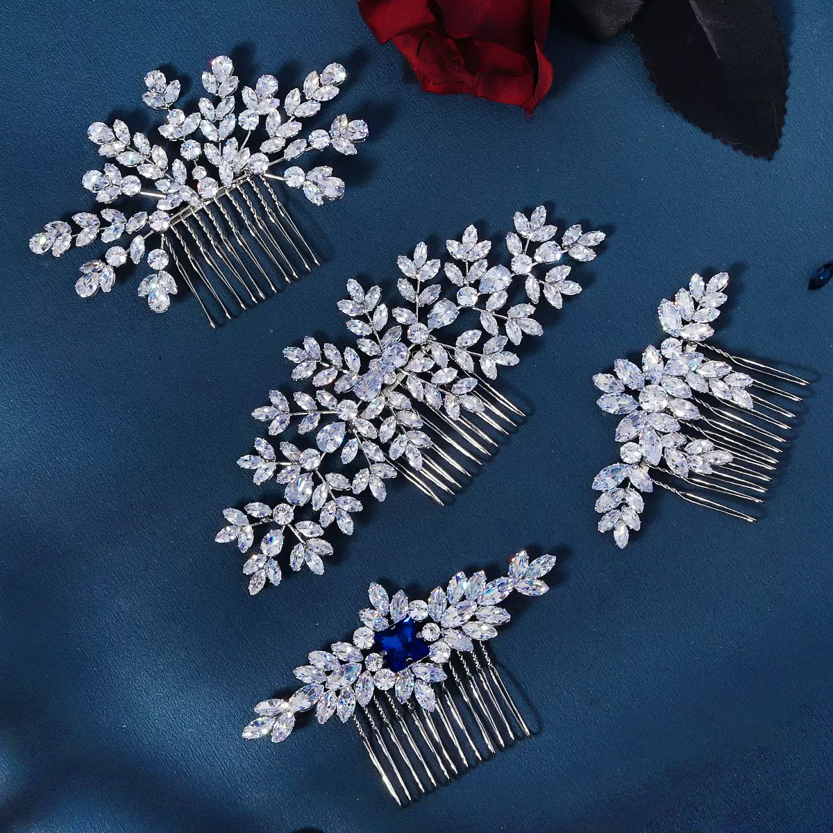 发梳饰品女摄影写真跟妆盘发发饰高级感轻奢头饰锆石花朵新娘插梳