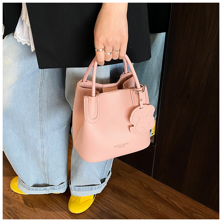 2025 Simple and casual hand-held small bag, new trendy and fashionable commuter crossbody bag, summer vegetable basket bucket bag undefined