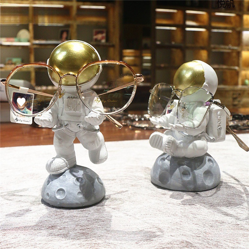 装饰橱窗眼镜展示架家用眼镜店办公摆件道具架子创意支架陈列摆件