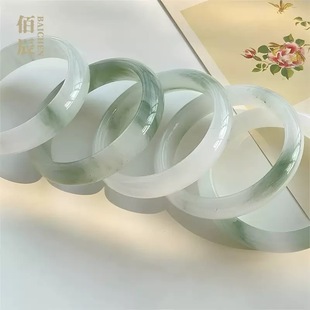One-Step-At-A-Time Glass Imitation Jade Round Bar Bracelet, the Same Style as Little Red Book, Natural Spring Ice Transparent Bracelet for Women, High Ice
