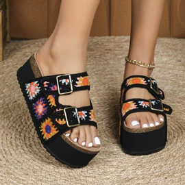 厚底拖鞋;平底拖鞋;平底凉鞋