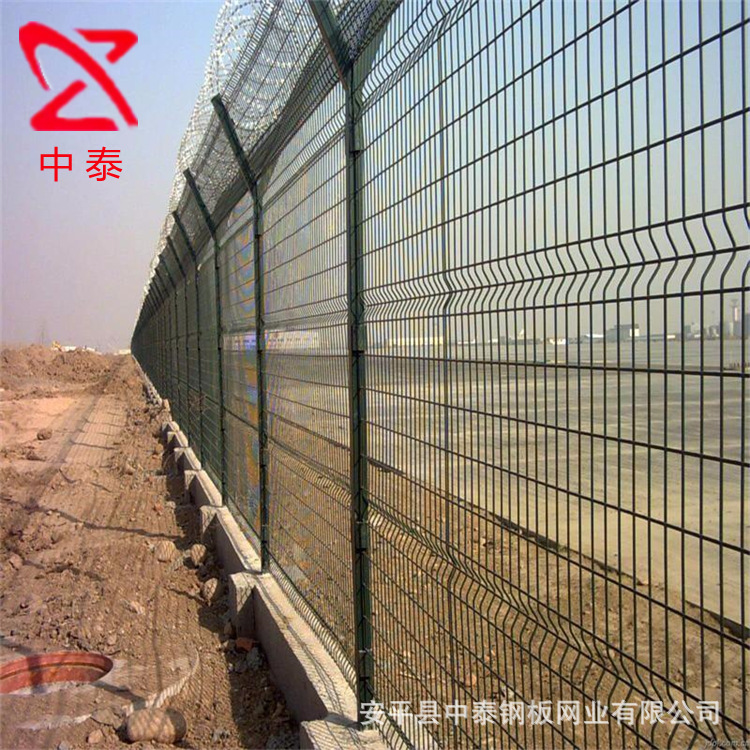 简易钢柱刺绳围栏 周界物理隔栏 钢方管立柱120mm*120mm*3mm