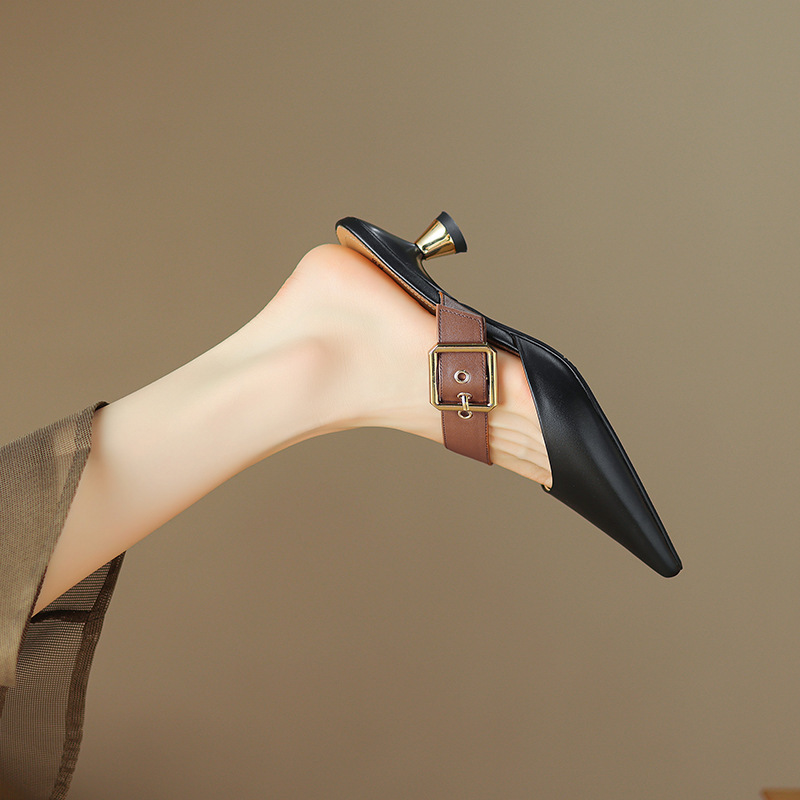 Retro pointed toe slippers for women with stilettos 2024 summer new mid-heeled and high-heeled slippers for outdoor wear_vogarts.com
