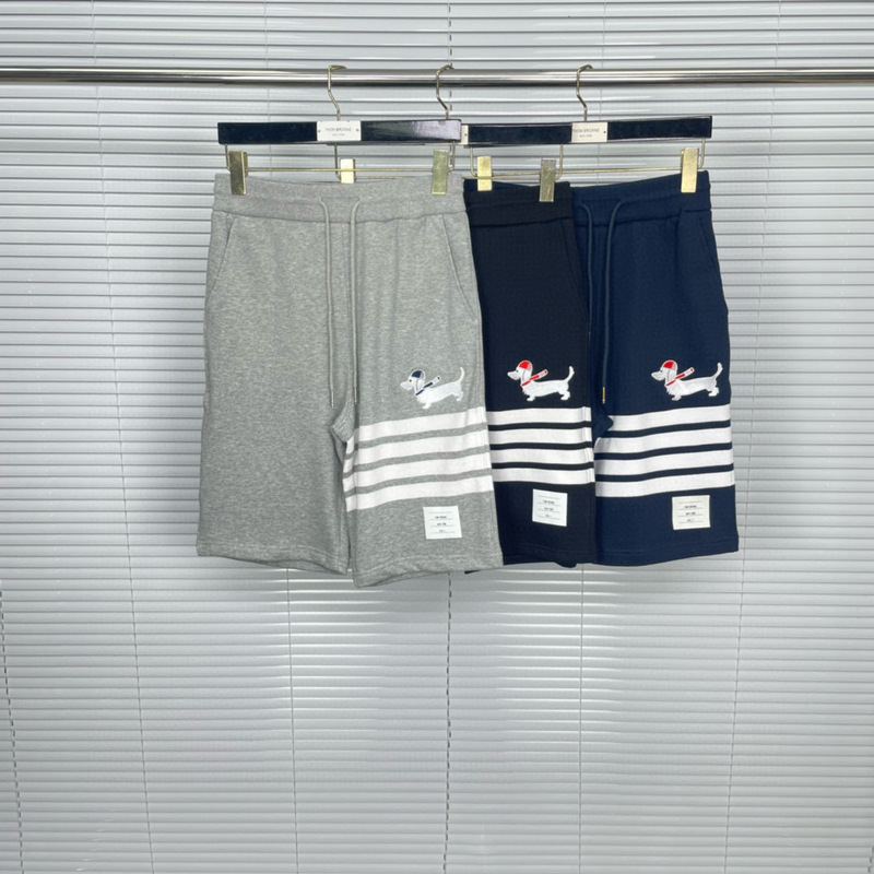 Factory Direct Sale Summer Tb New Model Gold Classic Four-Stripe Christmas Puppy Embroidery Casual Shorts Unisex Fashion