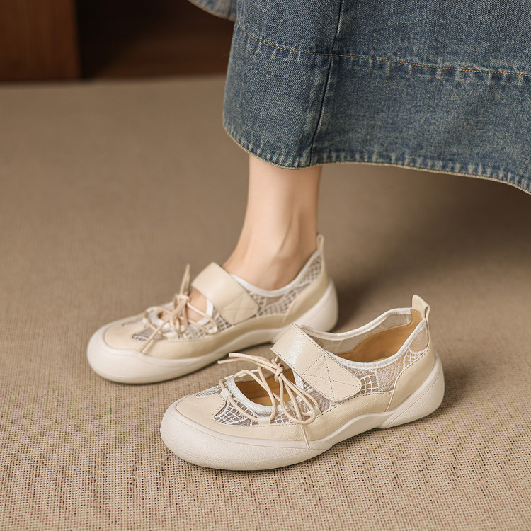 Giày sneaker nữ đế dày ren lưới phối màu cổ thấp — màu trắng ngà