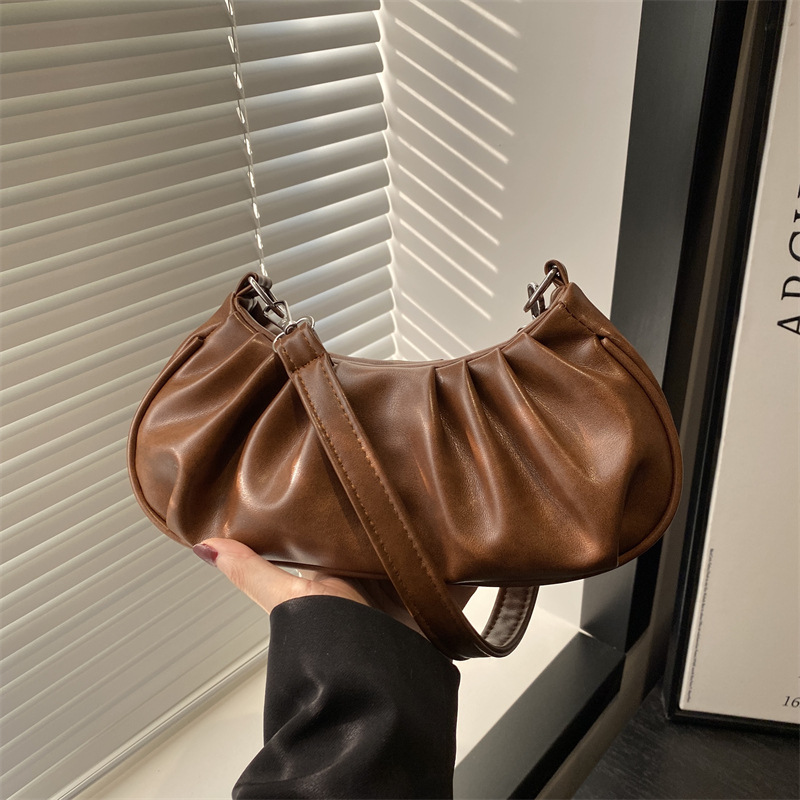 Bolso de nube para mujer 2025 nuevo bolso plisado de moda de moda bolso de axila versátil de gran capacidad bolso de un solo hombro de nicho
