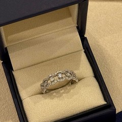 Xiaohongshuと同じスタイルの日本製のシンプルなレースのダイヤモンドリング、女性用、軽い豪華さとエレガントな気質、絶妙なオープンリング