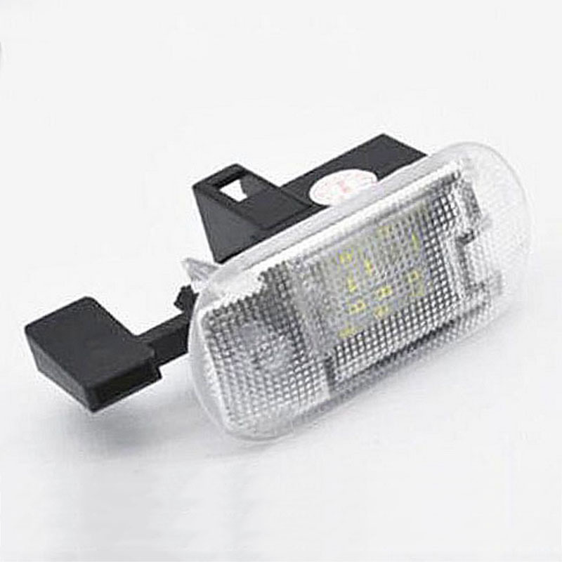 Suitable for Volkswagen Beetle 02-05, Golf 98-06, and Touran 03-13; license plate lights, 18 LED white lights, 2 pieces