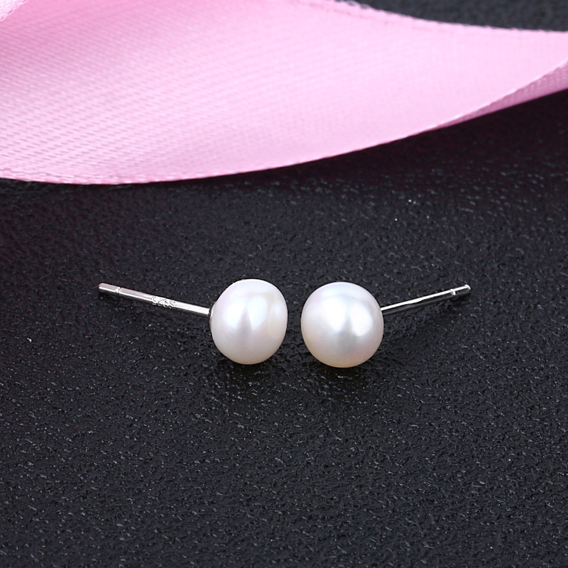 Fashion Geometric Sterling Silver Pearl Ear Studs 1 Pair display picture 8