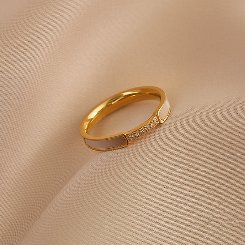 7, 8, 9 Ring Size Simple Style Solid Color Titanium Steel Plating Inlay Rhinestones Shell Rings 1 Piece