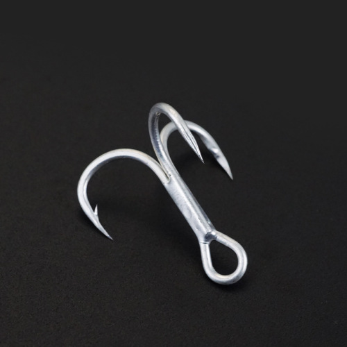 Reinforced blood tank three-hook high carbon steel long tip tin-plated anti-rust three-claw anchor hook Lua sequin fake bait hook sea fishing