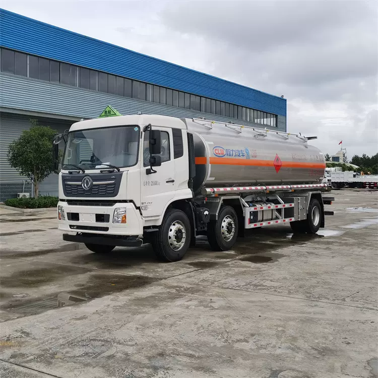 国六东风天锦18吨油罐车 碳钢/铝合金罐体按需生产 康明斯发动机