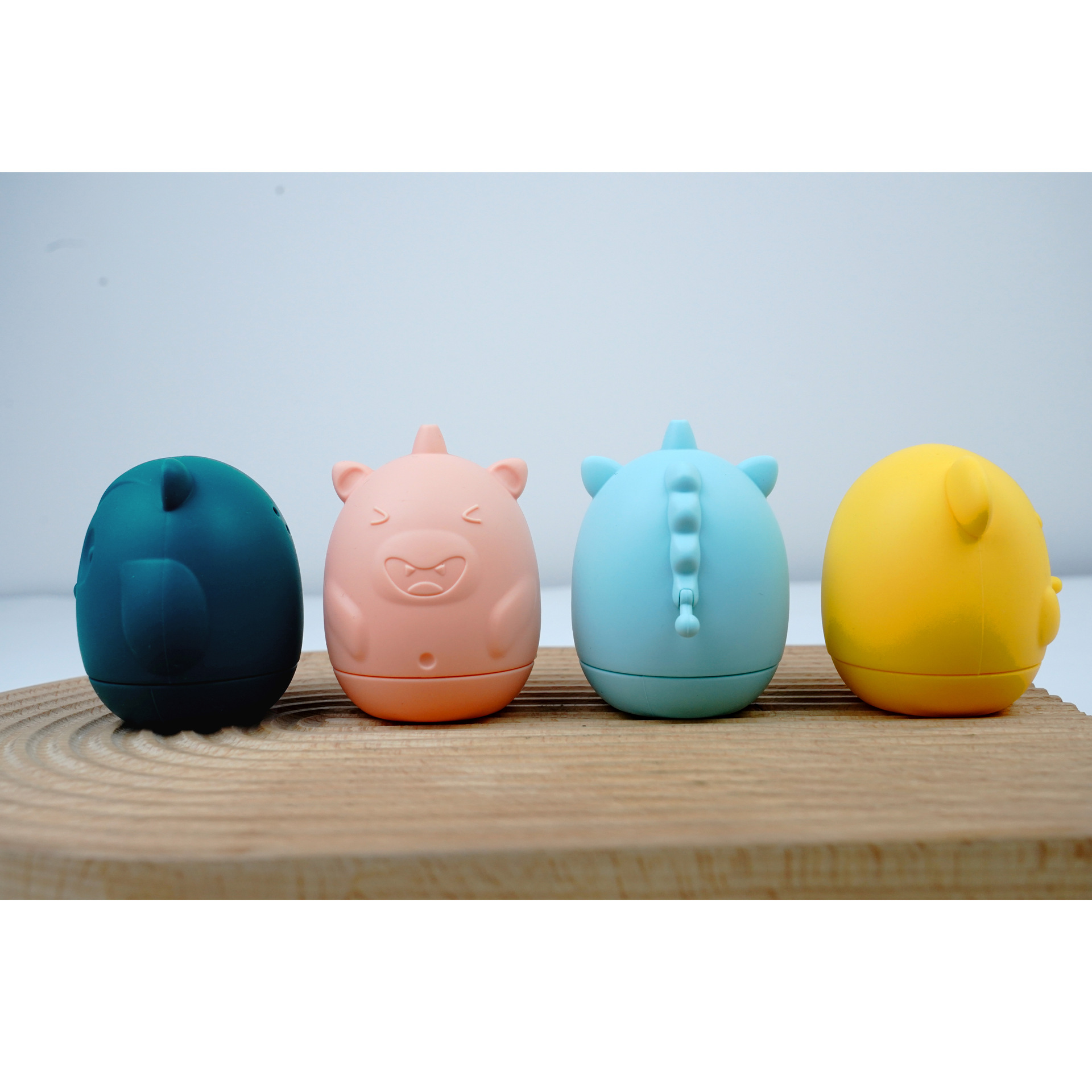 Juguetes de baño de silicona transfronterizos, baño de bebé, animal pequeño, juguete de chorro de agua extruido, juego de muñecas de baño de silicona