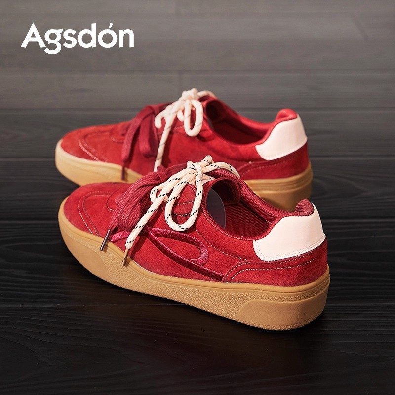 Zapatos de entrenamiento alemán rojos de la antigua mujer 2026 nuevo ballet de primavera con suela gruesa retro bordado zapatos de skate casuales