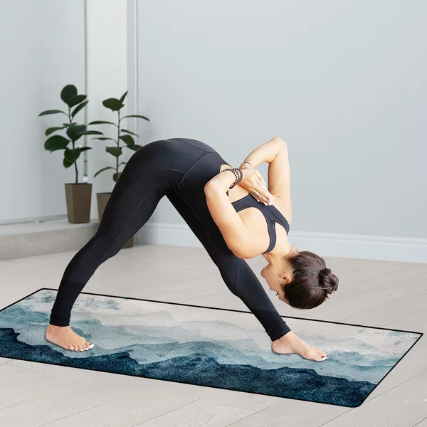 Amazon Source Yoga Studio Portable Printed Yoga Covering Towel Ink Rain Fog Yoga Towel Water Absorption