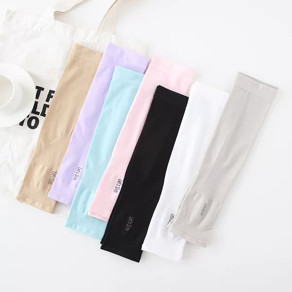 Wholesale Ice Sleeves Sun Protection Arm Sleeves for Women, Summer Outdoor Cycling Ice Silk Arm Sleeves for Women and Men, Gloves for Driving and Fishing, Uv Protection