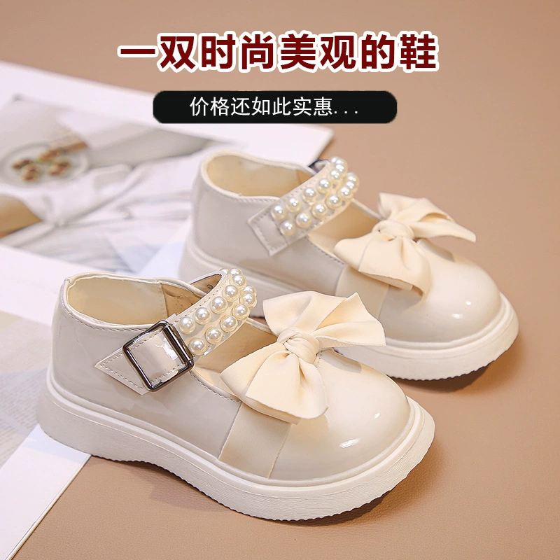 Xiaotaiyun/2025, весенне-осенняя новая обувь для девочек, кожаные туфли, детские туфли принцессы, белые туфли с круглым носком и жемчужным бантом