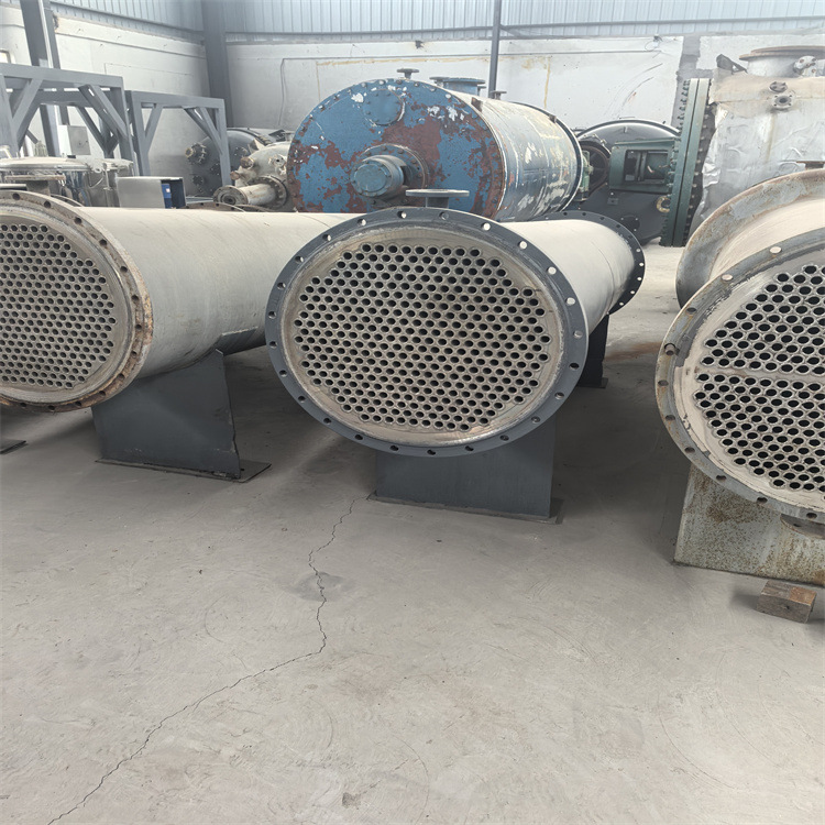 出售二手钛材冷凝器 化工制药工业10-500平方列管不锈钢冷凝器