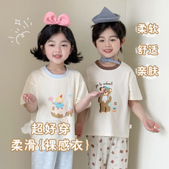 子供の夏の部屋の服のセットの男女の子供の漫画のレースの薄いタイプの半袖のパジャマのエアコンの服の親子のセット