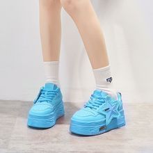 国潮女鞋高帮2025新款秋冬增高厚底爆款休闲百搭运动玫红色板鞋女