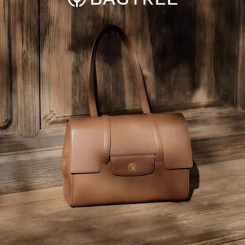 [Celebrity Style] Bagtree Bag Tree Dolphin Bag Vegetable-Tanned Cowhide Tote Large Capacity Commuter Laptop Bag